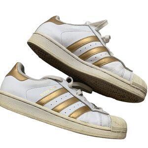 Adidas Superstars